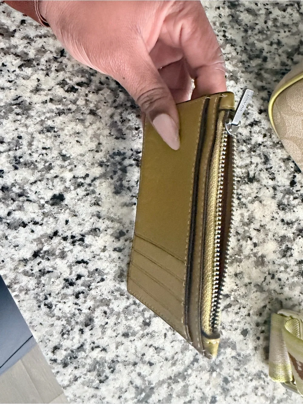 Coach signature zip card case wallet chartreuse yellow green.